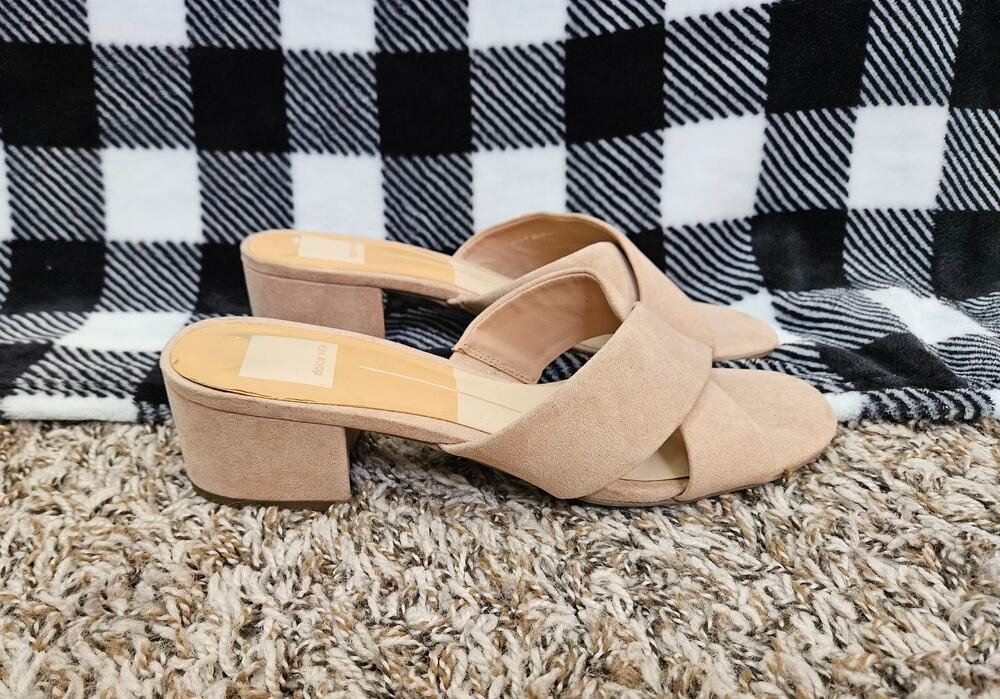 Dolce Vita Womens Size 8 Beige Faux Suede Block Heel Slide Sandals Mules